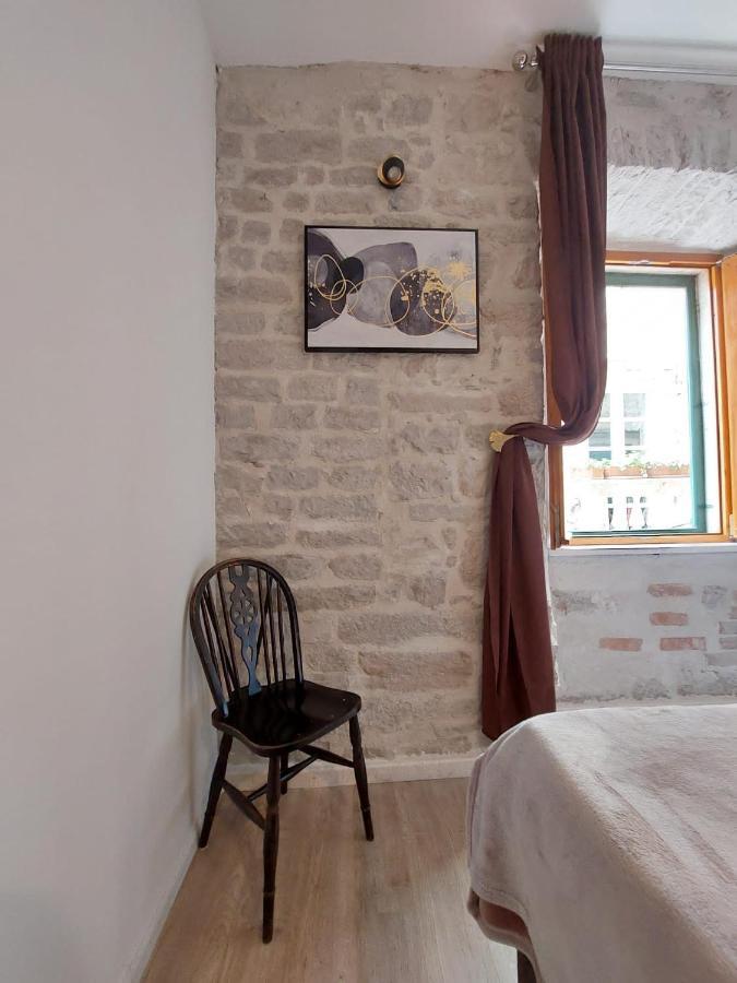 Central Palace Apartment Шибеник Экстерьер фото