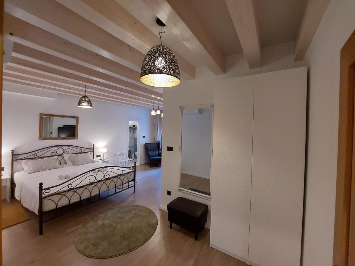 Central Palace Apartment Шибеник Экстерьер фото