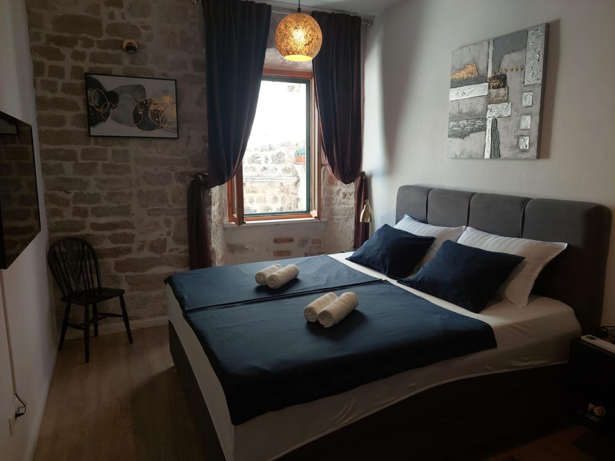 Central Palace Apartment Шибеник Экстерьер фото